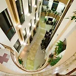 فندق Tulip - Patio 3*