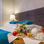 Tulip - Patio فندق 3*