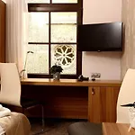 فندق Tulip - Patio فروتسواف