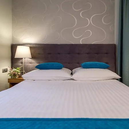 Tulip - Patio Hotel 3*