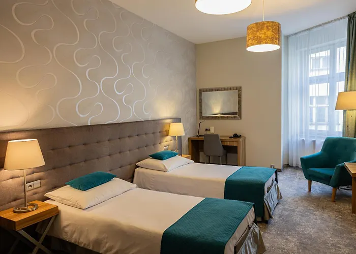 Tulip - Patio Hotel Breslau