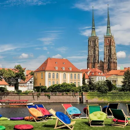 Tulip - Patio Hotel Wroclaw