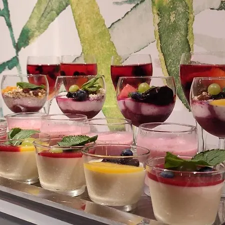 ホテル Tulip - Patio 3*