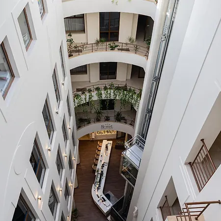 Szálloda Tulip - Patio