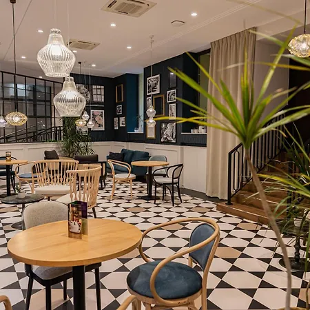 Tulip - Patio 3* Wrocław