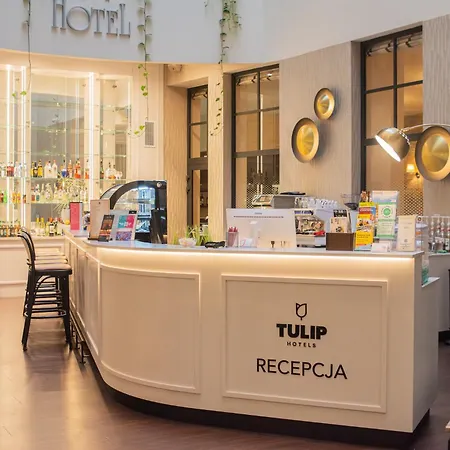 Szálloda Tulip - Patio Wrocław
