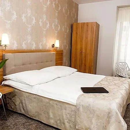 Tulip - Patio Hotel 3*