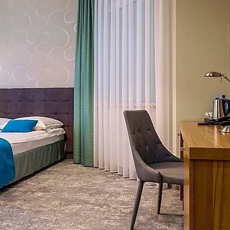 Tulip - Patio Hotel