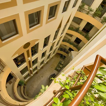 Tulip - Patio Szálloda Wrocław