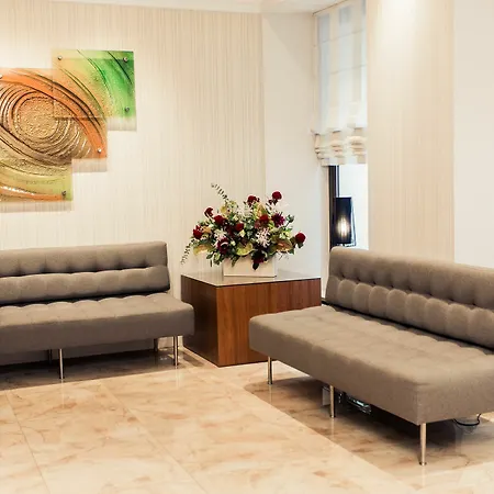 Tulip - Patio ホテル 3*