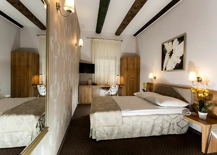 Tulip - Patio Hotel 3*